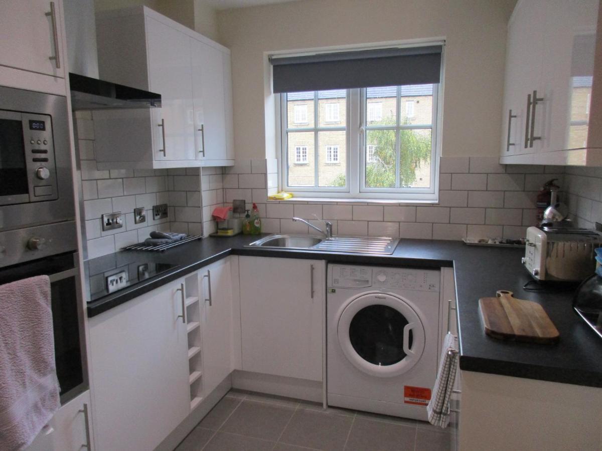 20 Nightingale Gardens, Coton Park, Rugby Cv23 0Wt Apartment ภายนอก รูปภาพ